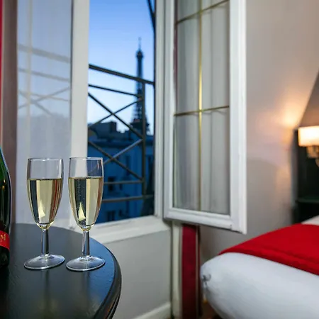 Eiffel Rive Gauche 3* Parigi