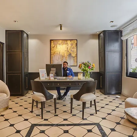 Hotel Eiffel Rive Gauche