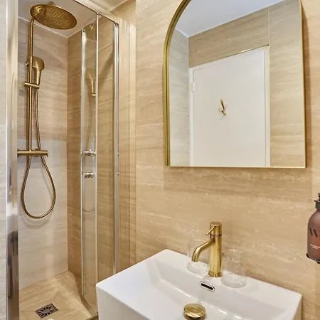 Eiffel Rive Gauche Hotel