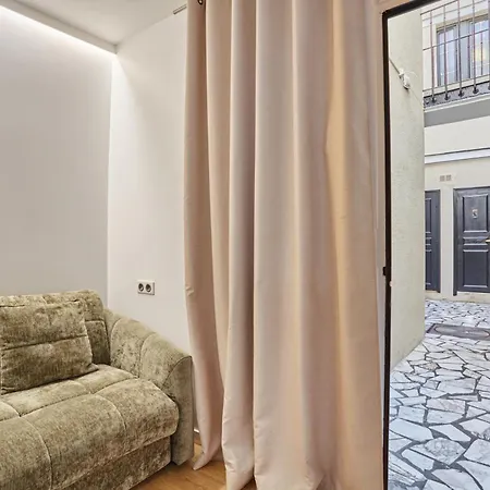 Hotel Eiffel Rive Gauche