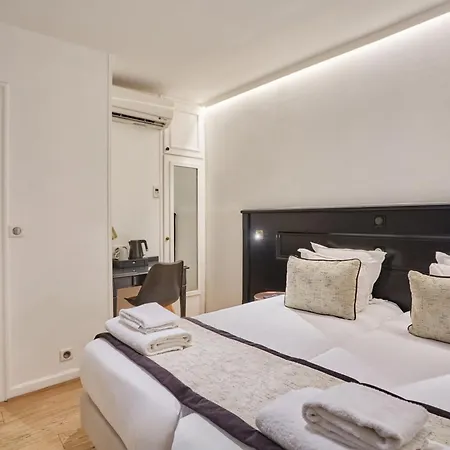 Eiffel Rive Gauche Hotel