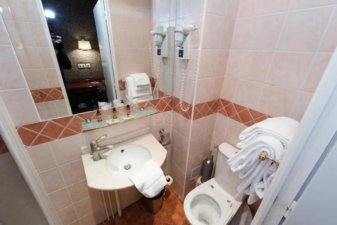 Hotel Eiffel Rive Gauche